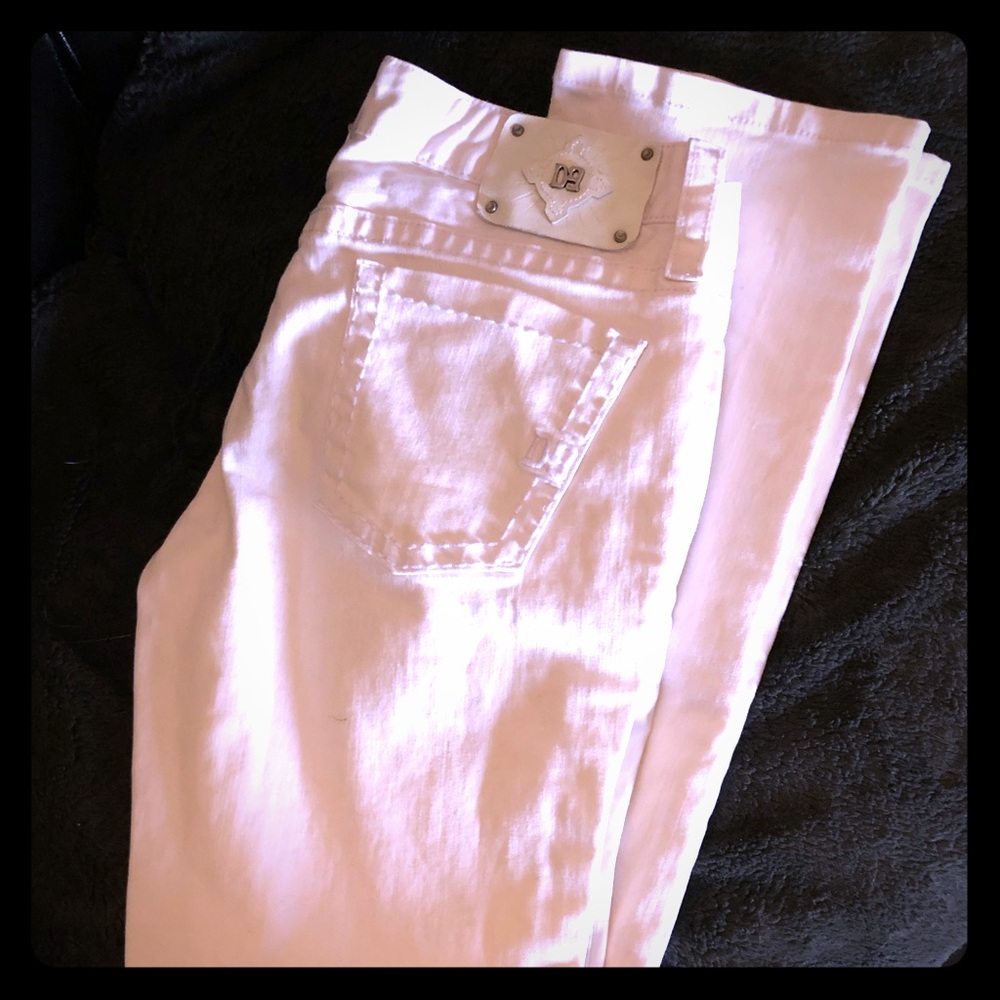 NWOT Jett white denim straight leg jeans. Size 29